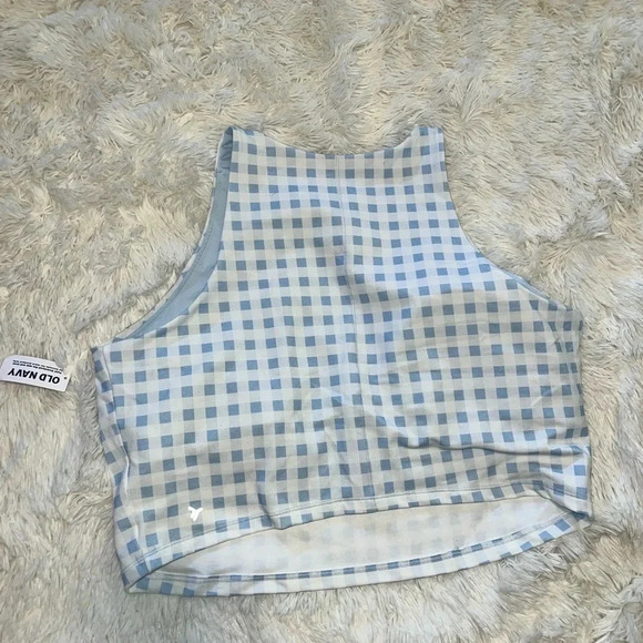 NWT Old Navy Tank with built in bra size 2xl - Picture 4 of 4